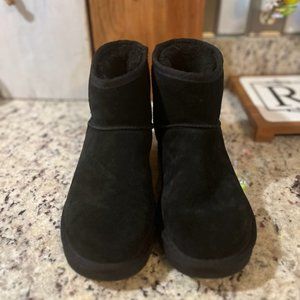 Ugg Mini Boots